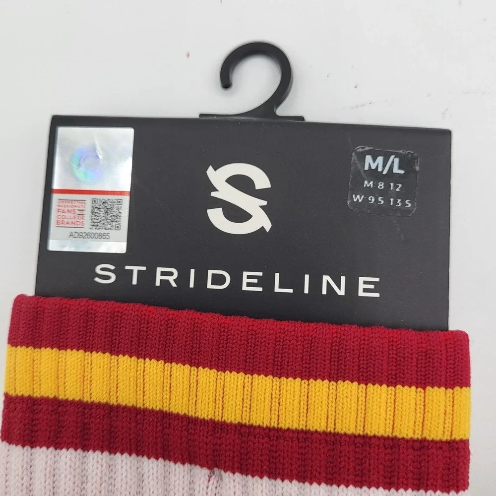 2 Pair Minnesota Gophers Strideline Knit Crew Socks M/L Mens 8-12 Women 9.5-13.5